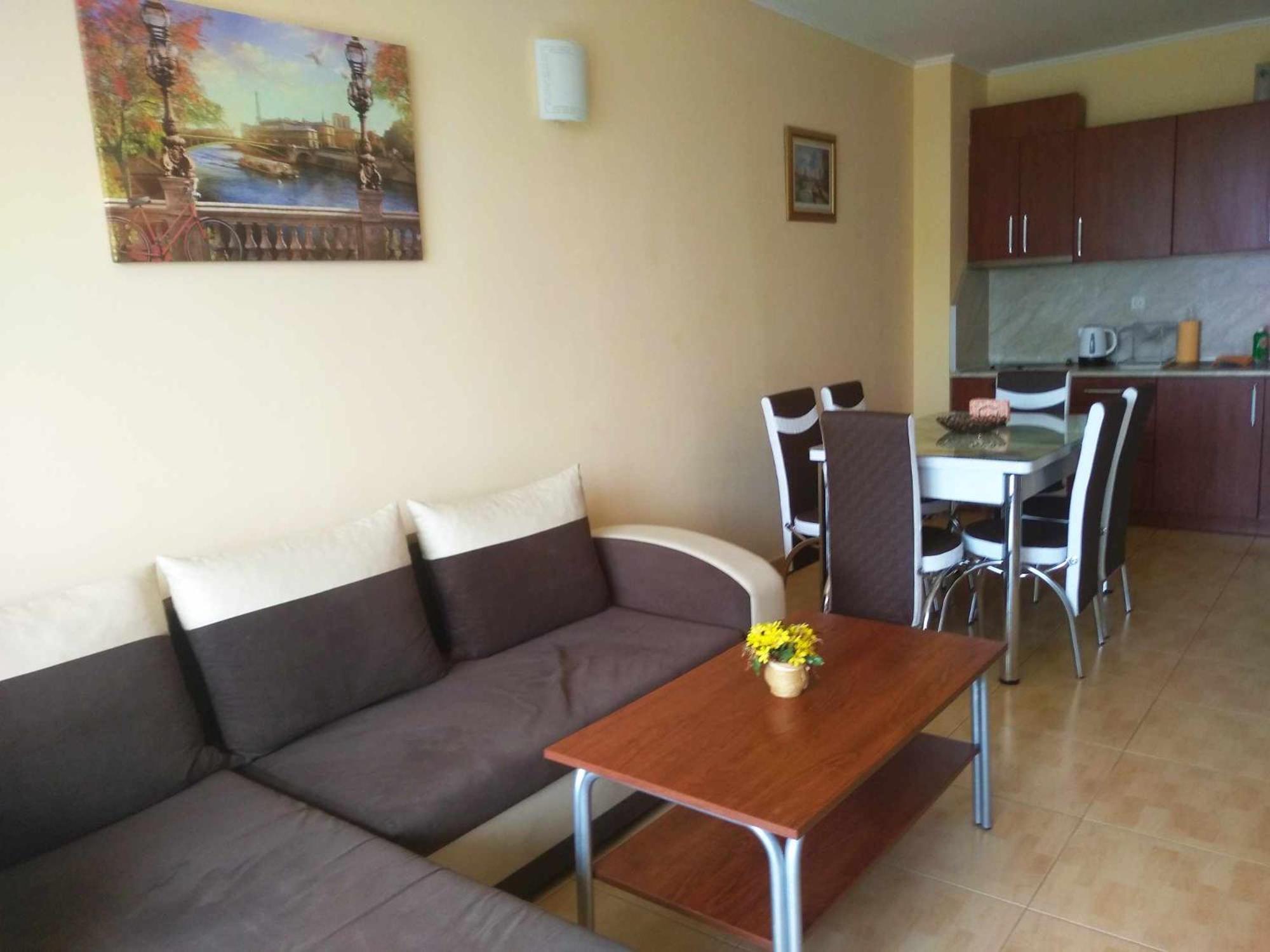 Apartment In Central Plaza Slântsjev Brjag Eksteriør bilde
