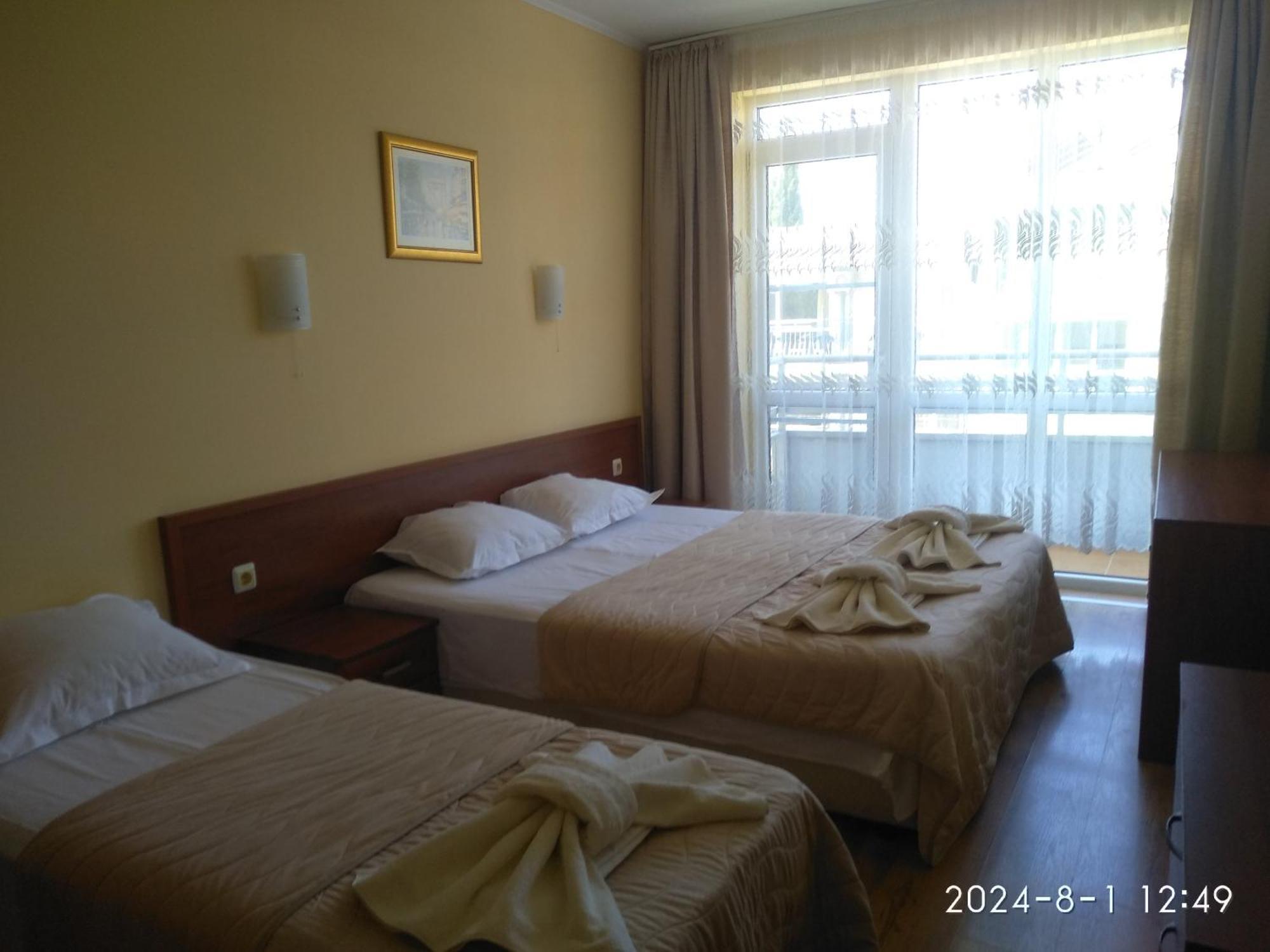 Apartment In Central Plaza Slântsjev Brjag Eksteriør bilde